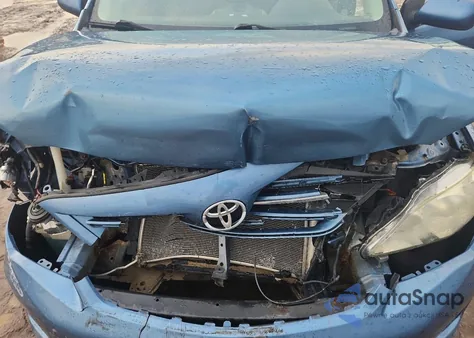 2013 Toyota Corolla Base z USA, uszkodzony, nr VIN 5YFBU4EEXDP146992